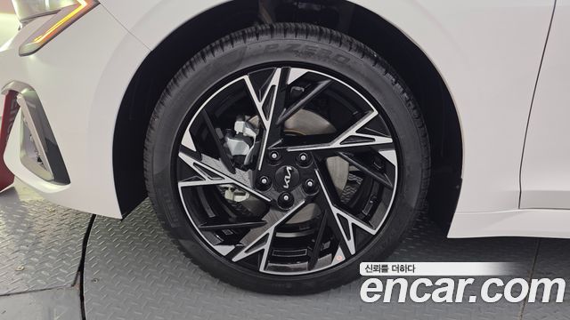 Kia K5 из Кореи Encar