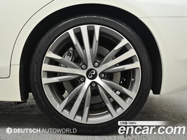Infiniti Q50 из Кореи Encar