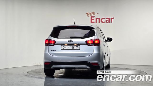 Kia Carens из Кореи Encar