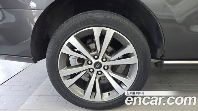 Ford Expedition из Кореи Encar