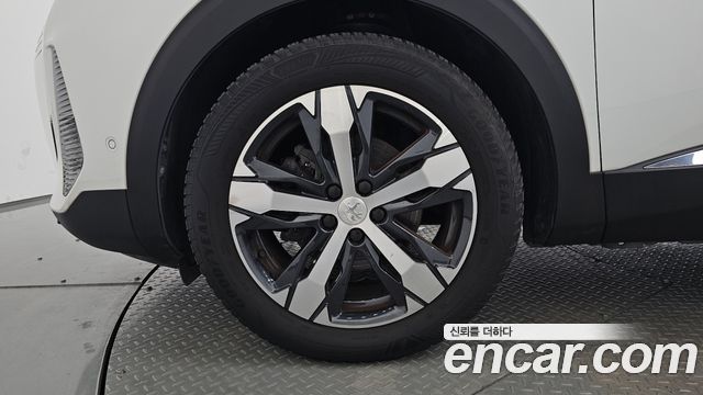 Peugeot 5008 из Кореи Encar