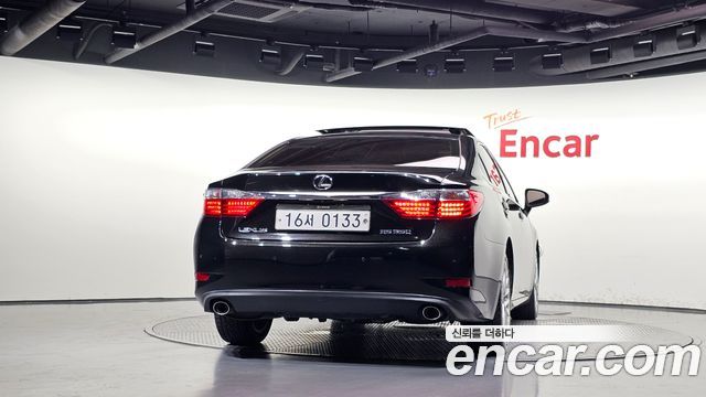 Lexus ES из Кореи Encar