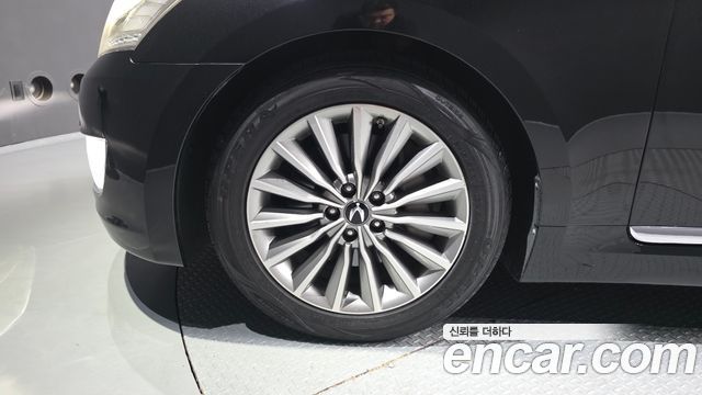 Hyundai Equus из Кореи Encar