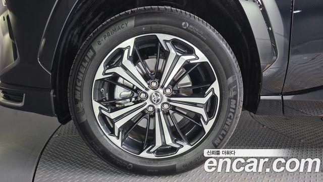 Toyota RAV4 из Кореи Encar