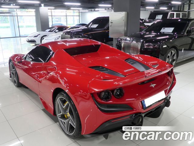 Ferrari F8 из Кореи Encar