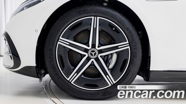 Mercedes-Benz EQS из Кореи Encar