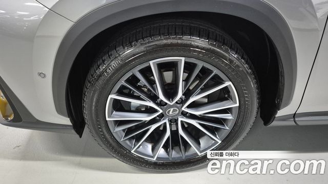 Lexus NX из Кореи Encar