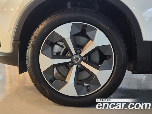 Volvo XC40 из Кореи Encar