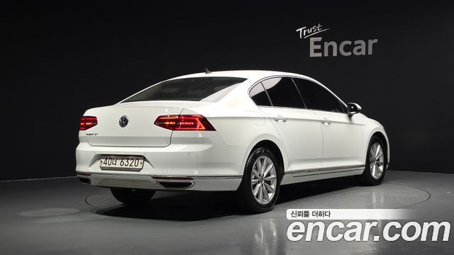 Volkswagen Passat из Кореи Encar