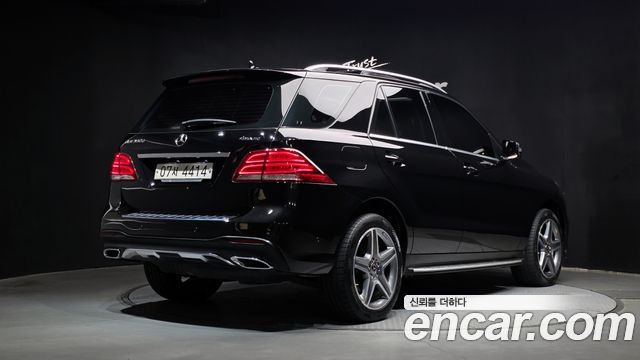 Mercedes-Benz GLE-Class GLE350 d 4MATIC — пробег 65 520 км — фото 2 из 5