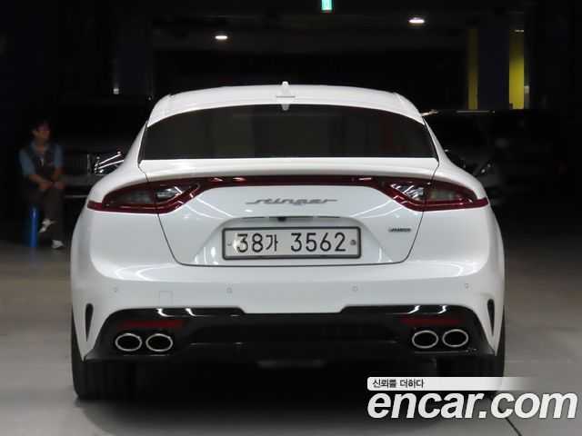 Kia Stinger из Кореи Encar