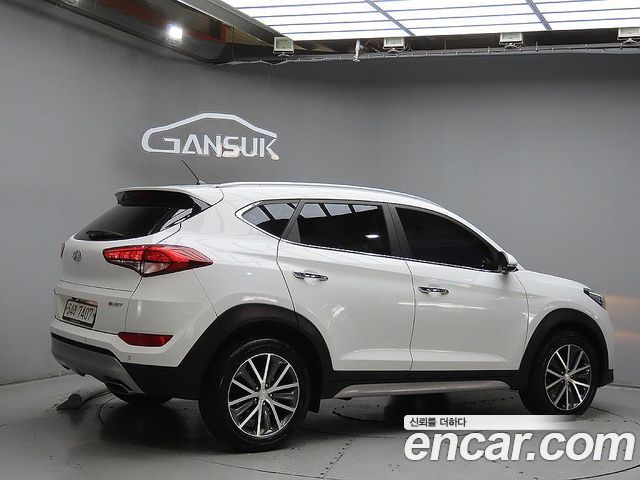 Hyundai Tucson из Кореи Encar