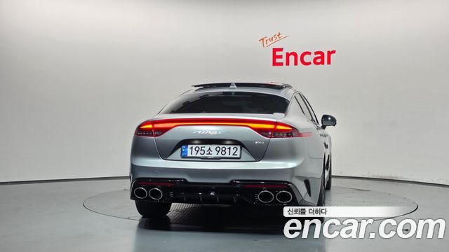 Kia Stinger из Кореи Encar