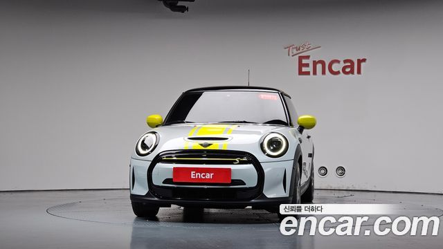 Mini Cooper из Кореи Encar