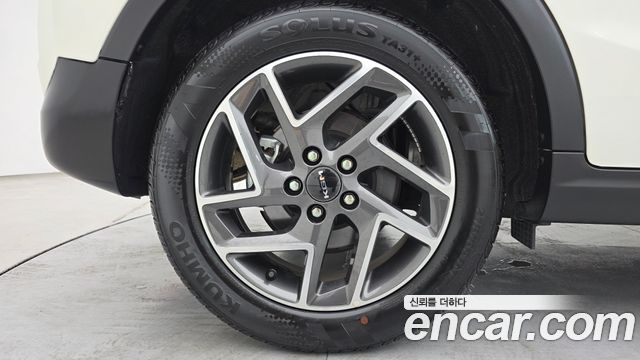 Ssangyong TIBOLI из Кореи Encar