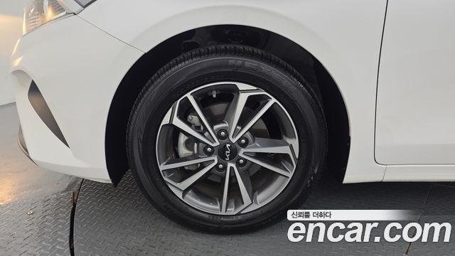 Kia K3 из Кореи Encar