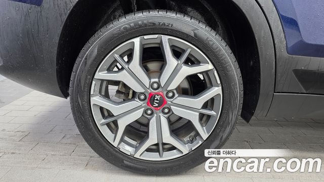 Kia Seltos из Кореи Encar