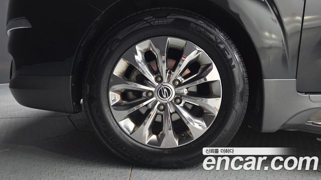 Ssangyong KORANDO из Кореи Encar
