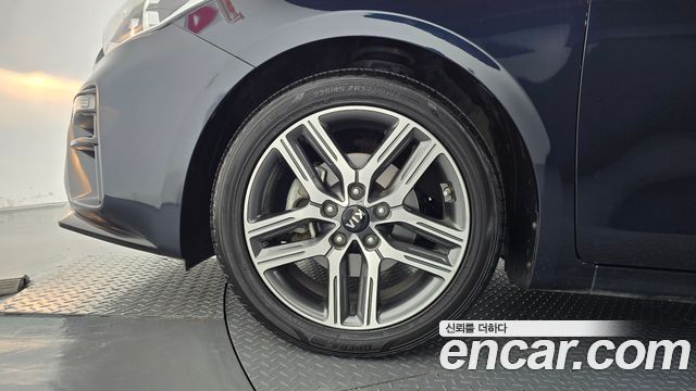 Kia K3 Luxury — пробег 59 859 км — фото 5 из 5