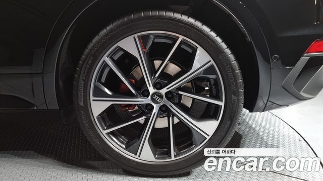 Audi SQ5 из Кореи Encar