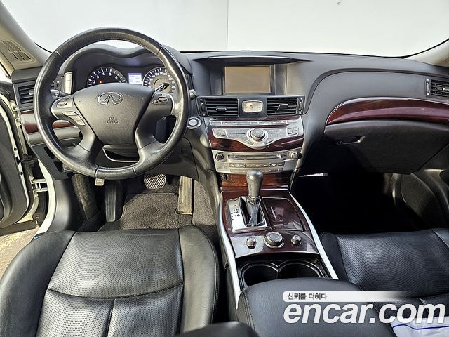 Infiniti M из Кореи Encar