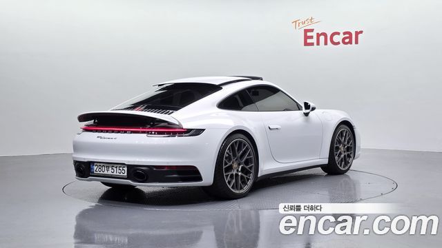 Porsche 911 Carrera 4 — пробег 44 611 км — фото 2 из 5