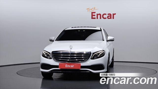 Mercedes-Benz E-Class из Кореи Encar