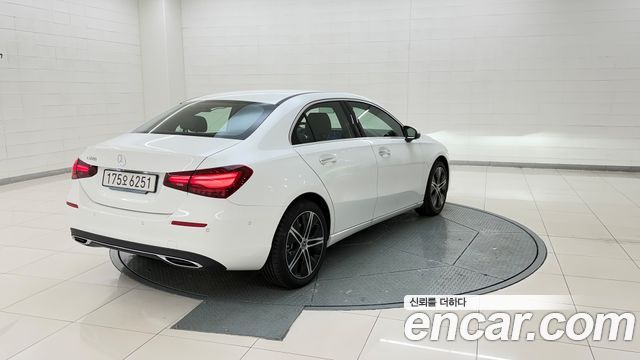 Mercedes-Benz A-Class из Кореи Encar