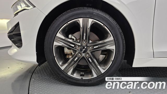 Kia K5 из Кореи Encar