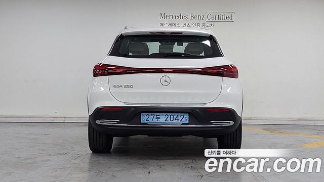 Mercedes-Benz EQA из Кореи Encar