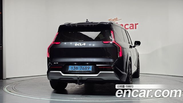 Kia EV9 из Кореи Encar
