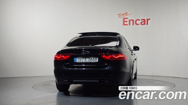 Jaguar XF из Кореи Encar