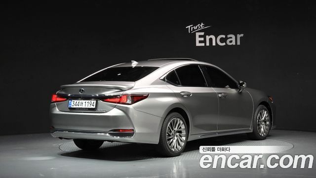 Lexus ES из Кореи Encar