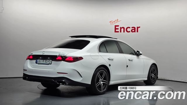 Mercedes-Benz E-Class из Кореи Encar