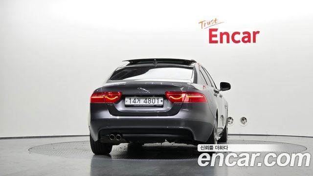 Jaguar XE из Кореи Encar