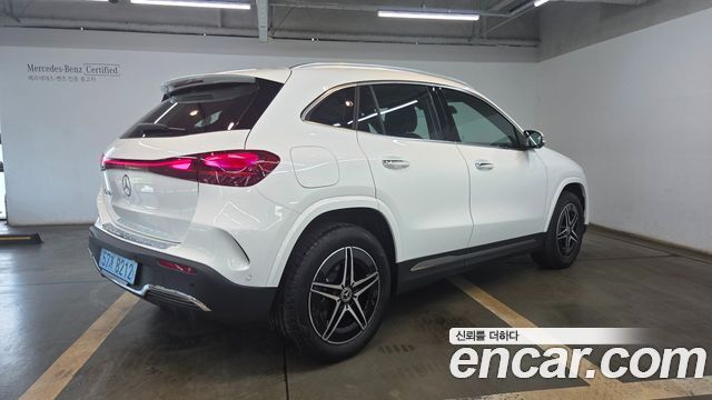 Mercedes-Benz EQA EQA250 AMG Line — пробег 391 км — фото 4 из 5