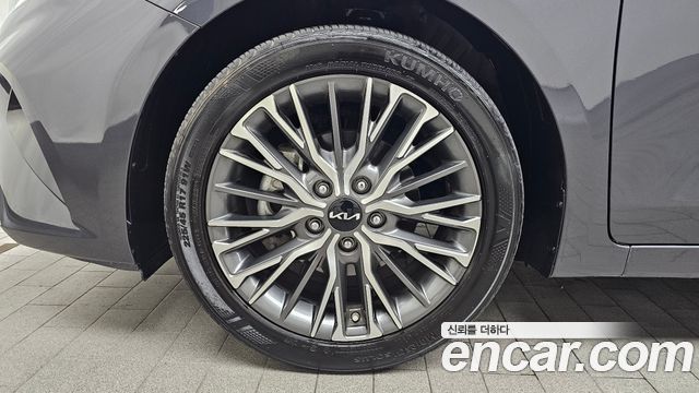 Kia K3 из Кореи Encar
