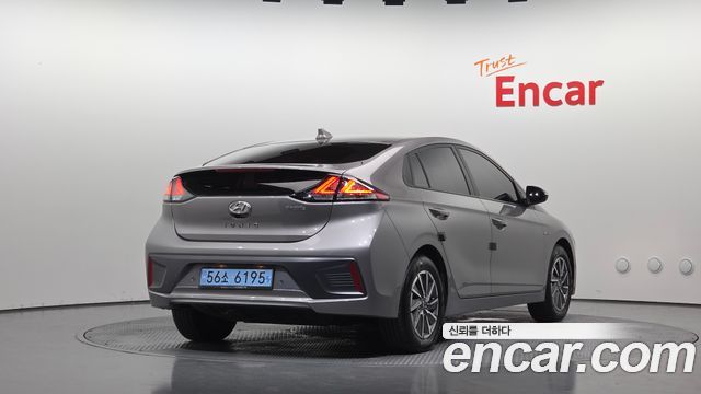 Hyundai Ioniq из Кореи Encar