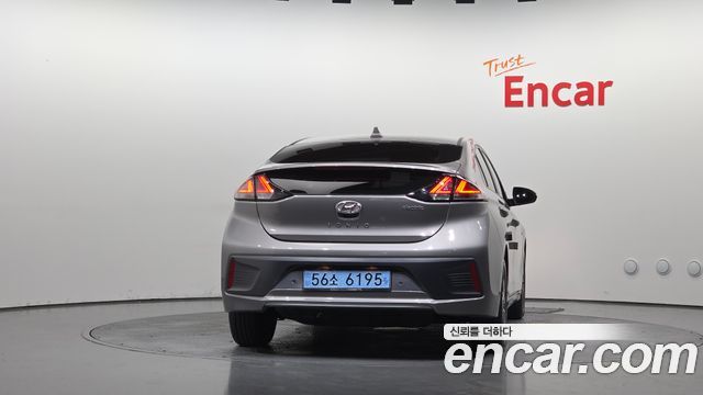 Hyundai Ioniq из Кореи Encar