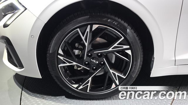 Kia K5 из Кореи Encar