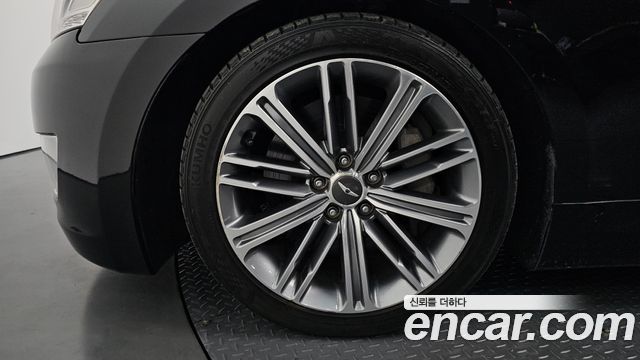 Hyundai Equus из Кореи Encar