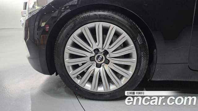 Kia K9 из Кореи Encar
