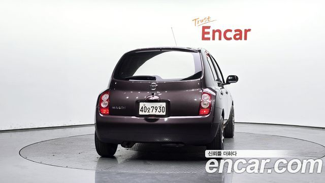 Nissan March из Кореи Encar