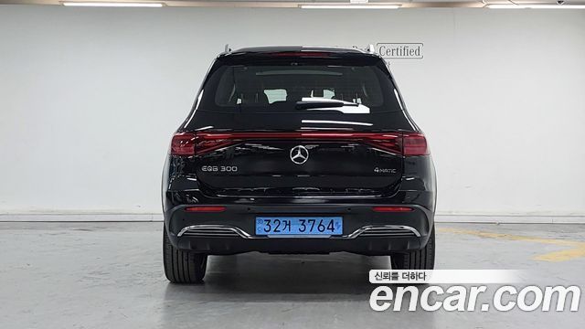 Mercedes-Benz EQB из Кореи Encar