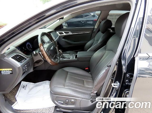 Hyundai Genesis из Кореи Encar