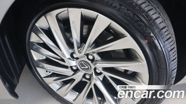 Lexus ES из Кореи Encar