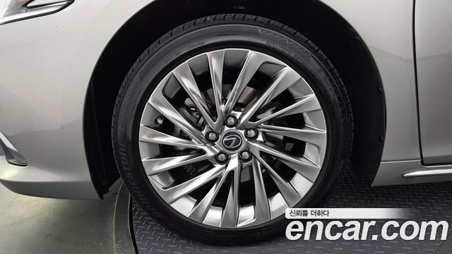 Lexus ES из Кореи Encar