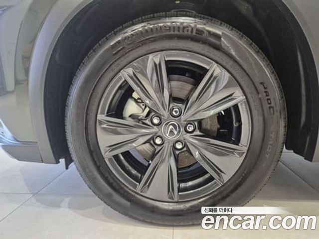Lexus UX из Кореи Encar
