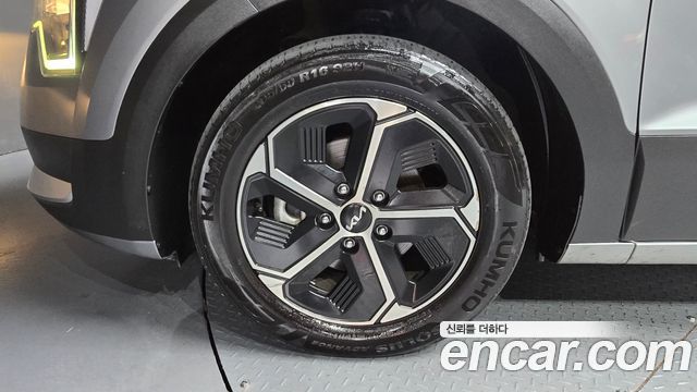 Kia Niro из Кореи Encar