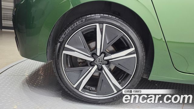 Peugeot 308 из Кореи Encar